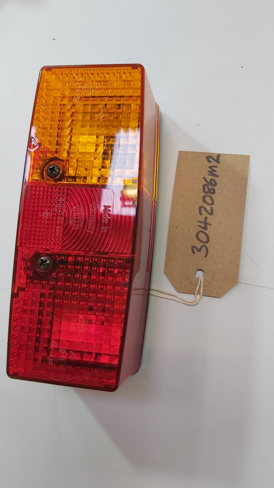 rear-light-3042086m2