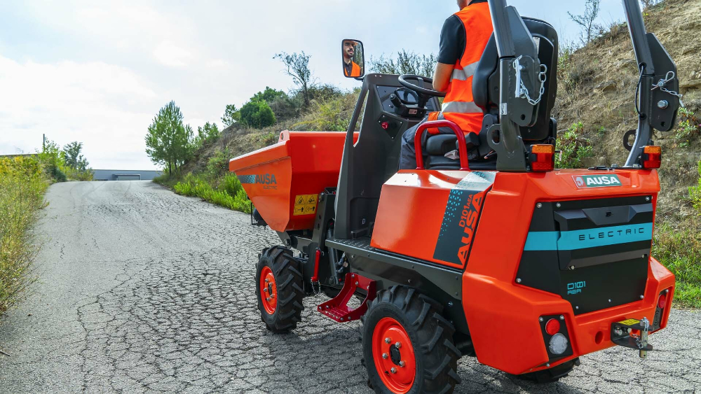 ausa-d101aea-compact-electric-dumper