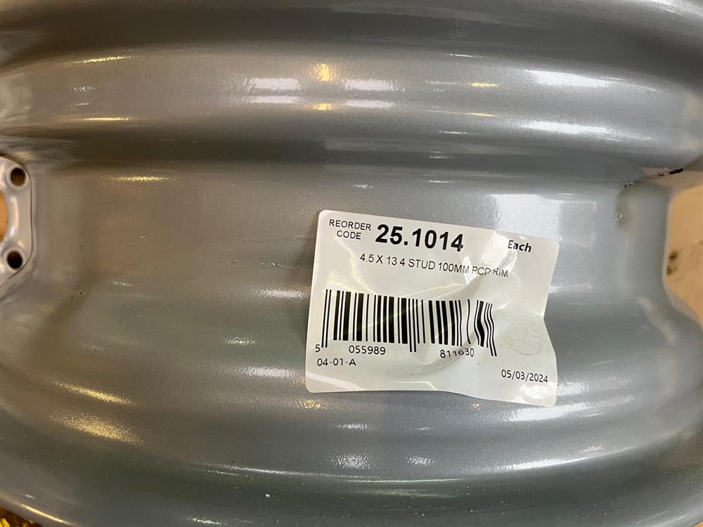 450-x-13-4-stud100mm-rim